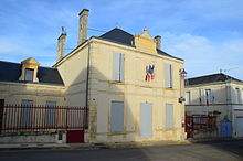 Ang Town Hall sa Nieul-le-Virouil