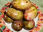 加里曼丹芒果（英語：Mangifera casturi） Kalimantan mango