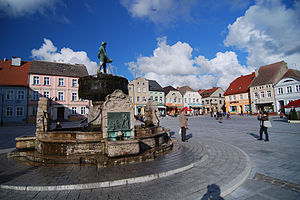 Darłowo: Geographische Lage, Geschichte, Verkehr