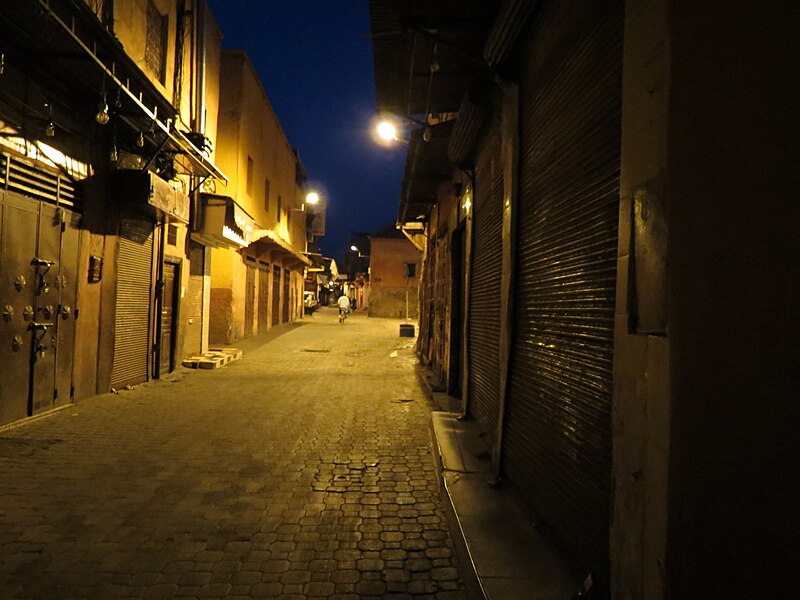 File:Marrakesh medina (3).JPG