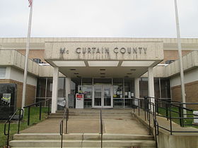 McCurtain County, OK, Courthouse in Idabel IMG 8498.JPG