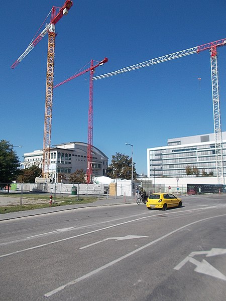 File:Millenium Gardens under construction, 2019 Ferencváros.jpg