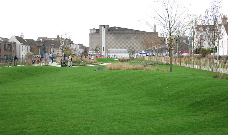 File:Millennium Town Park opening 2011 13.jpg