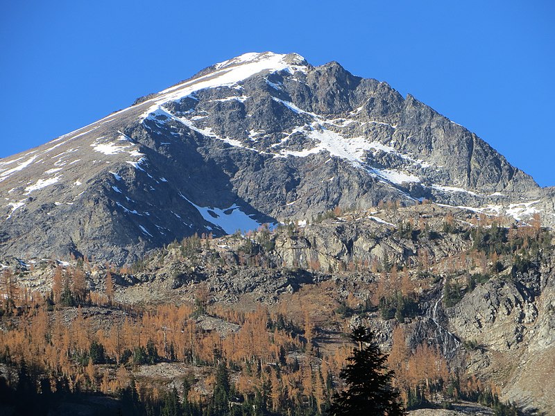 File:Mt Maude Entiat Range.jpg