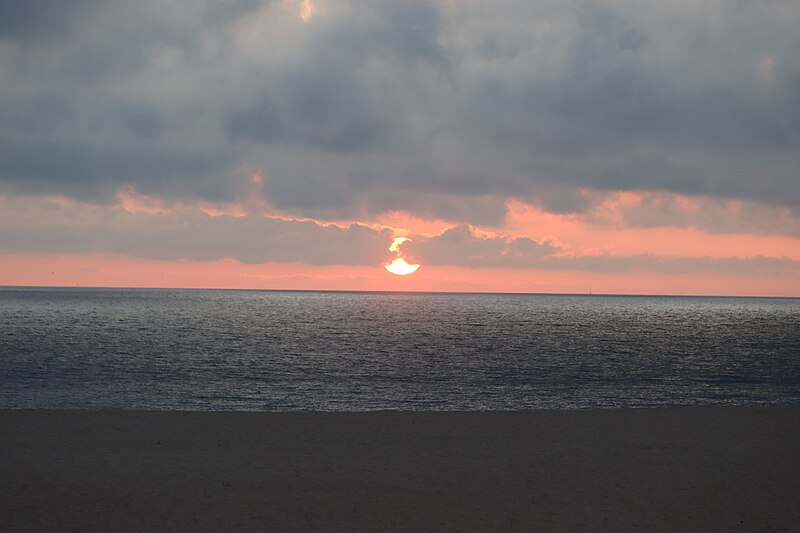 File:Nazare, Portugal (52960124957).jpg