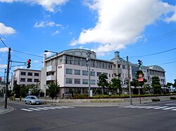 Niigatameikun high school.JPG