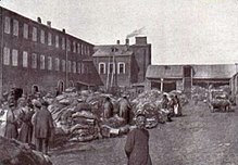 Fur market in Nizhny Novgorod Nizhny Novgorod fur trade before 1906.jpg