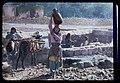 Femmes à la fontaine de Cana, 1950-1977
