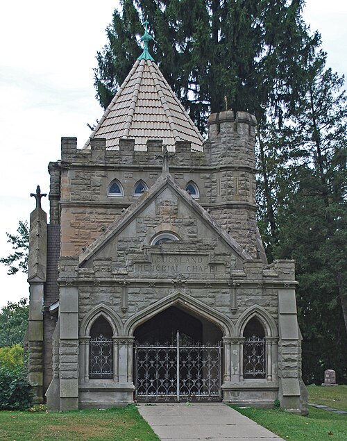 Buckland Memorial Chapel at Oak Hill Cemetery