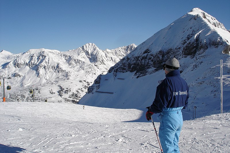 File:Obertauern, Zehnerkarspitz - panoramio.jpg