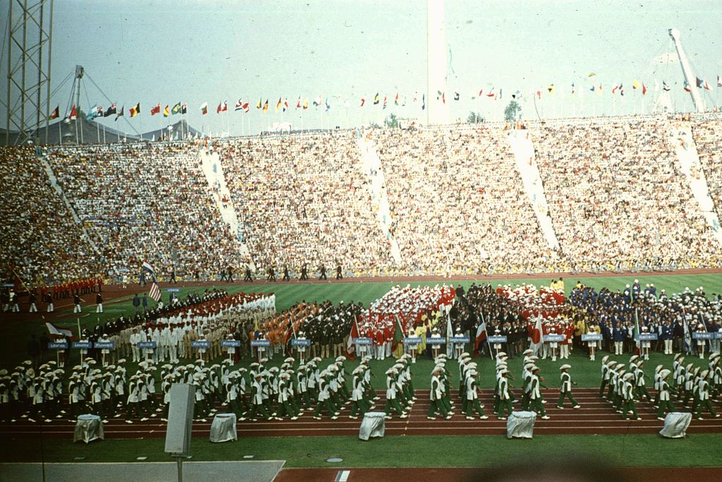 Olimpiai Stadion, az olimpia megnyitóünnepsége. Fortepan 73767