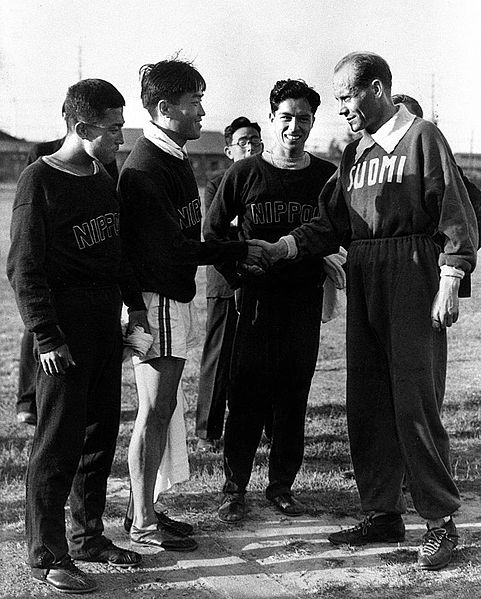 File:Onbai Kin, Taika Gon, Seiichiro Tsuda, Paavo Nurmi 1932.jpg