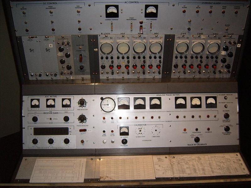 File:Orroral Valley control panel.JPG