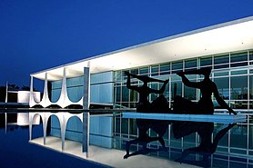 Oscar Niemeyer: Primers anys, Primers treballs, Anys 40 i 50