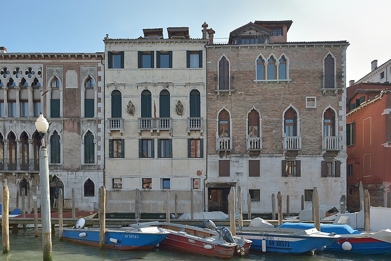 File:Palazzetti Iona e Foroni Canal Grande Venezia.jpg