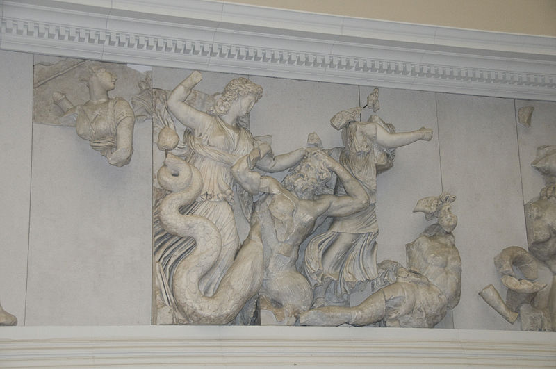 File:Pergamon Altar hnapel Berlin 2011 07.jpg