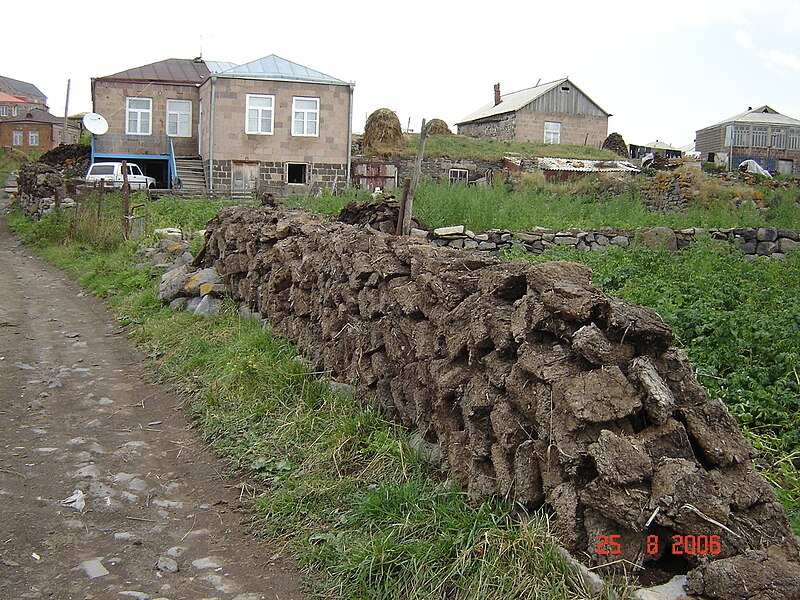 File:Phoka village, Javakheti (4).jpg