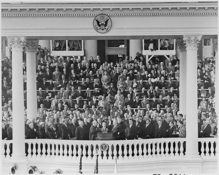 File:Photograph of Dwight D. Eisenhower taking the oath of office as President of the United States from Chief Justice... - NARA - 200419.tif