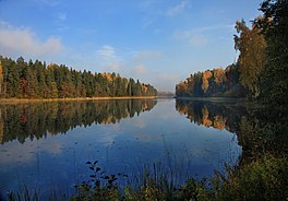 Pikk järv Valgamaa maastikukaitsealal.jpg