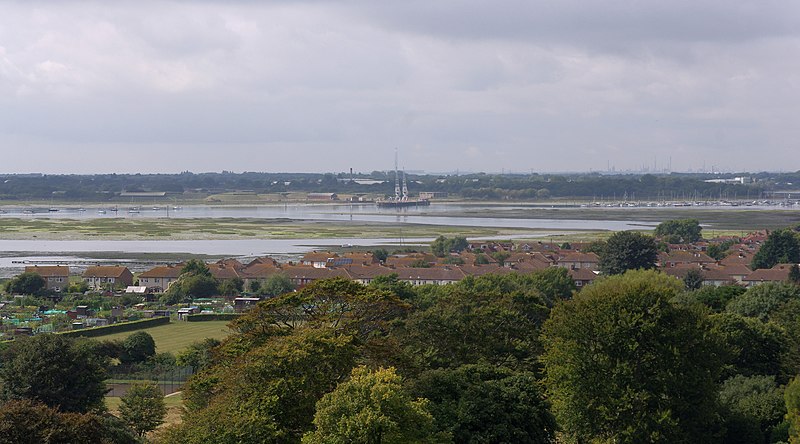 File:Portchester MMB 09 Castle.jpg