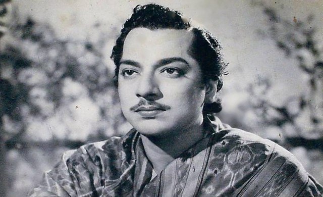 Kumar in the film Bandhan (1956)