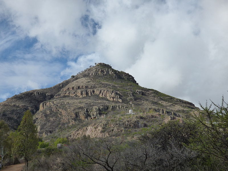 File:Punta Pichacho del Cerro del Muerto, Aguascalientes, Ags. 04.JPG