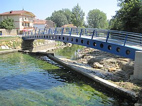 Trueba River Bridge.JPG