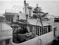 Reinanzaka House (1924) Raymond-reinanzaka-1924.jpg
