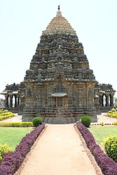 170px-Rear_view_showing_lateral_entrances_of_the_Mahadeva_Temple_at_Itagi_in_the_Koppal_district.JPG