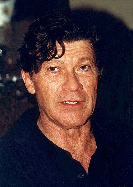 Robertson in 2000