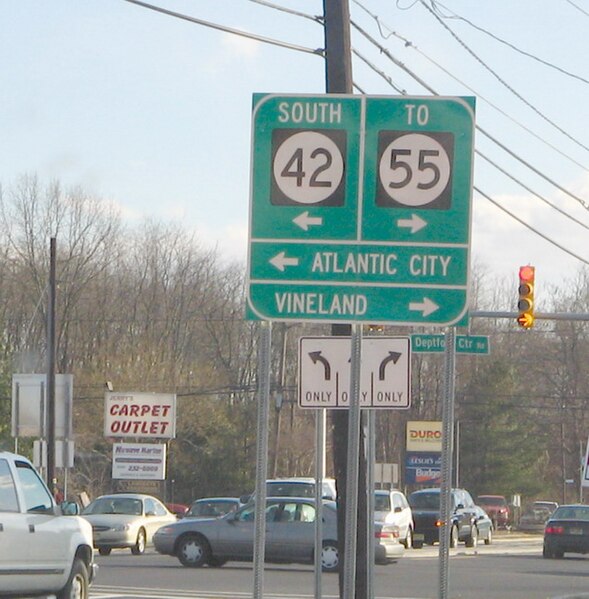 File:Route 42 sign.jpg