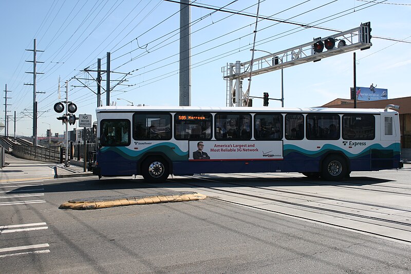 File:ST-PT Gillig (3731699254).jpg