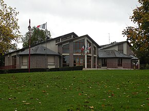 Saint-Martin-le-Nœud mairie 1.JPG