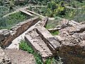 Restos del acueducto de San Telmo situados entre los barrios de Huerta Nueva y Jardín de Málaga, 2022-05-09.