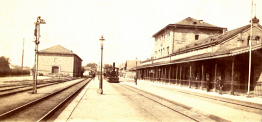 Stadtbahnhof um 1900. Links Hauptzollamt