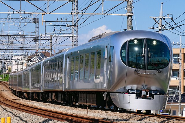 Seibu 001 series near Nishi-Tokorozawa Station, October 2021