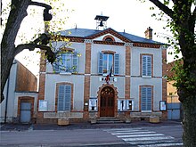 Ang Town Hall sa Serbonnes