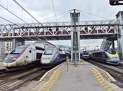 A Gare de Chambéry - Challes-les-Eaux vasútállomás Savoie megyében, Franciaországban.