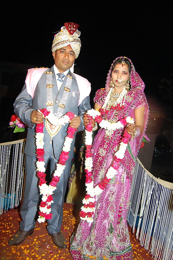 Indian Bride Groom Posing Small White Stock Photo 1484645441 | Shutterstock