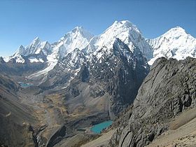 Le Siula Grande vu depuis le Paso San Antonio.