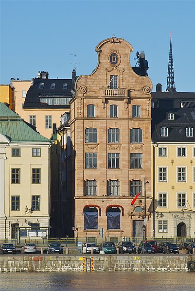 File:Skeppsbron 8 september 2011.jpg