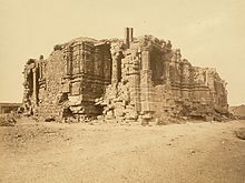 गझनीच्या महनमूद् ने पाडलेल्या सोमनाथ मंदिराची स्थिती दाखवणारे जुने चित्र