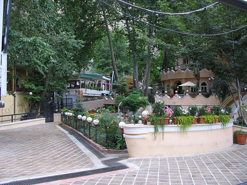 File:Summer Time, A Resturant in Darband, Tehran, Iran - panoramio.jpg