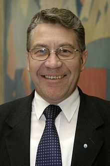 Svein Ludvigsen, fiskeriminister och samarbetsminister, Norge (Bilden ar tagen vid Nordiska radets sessão em Oslo, 2003) .jpg