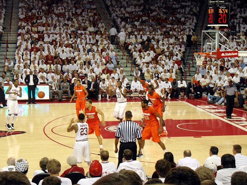 File:Syracuse at Arkansas, 2012 002.jpg