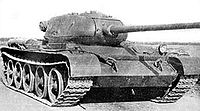 バイザーブロックが小型化された二次試作型T-44-85