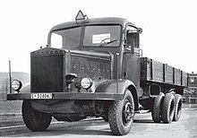 Tatra 81