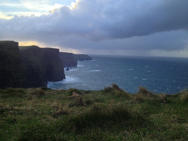 File:The Cliffs of Moher on a Cloudy Evening - Ed Fitzgerald.jpg