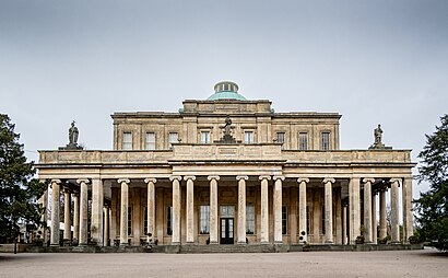 How to get to Pittville Pump Room with public transport- About the place