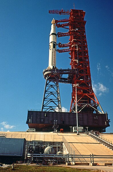 File:The Skylab 4 rescue vehicle.jpg